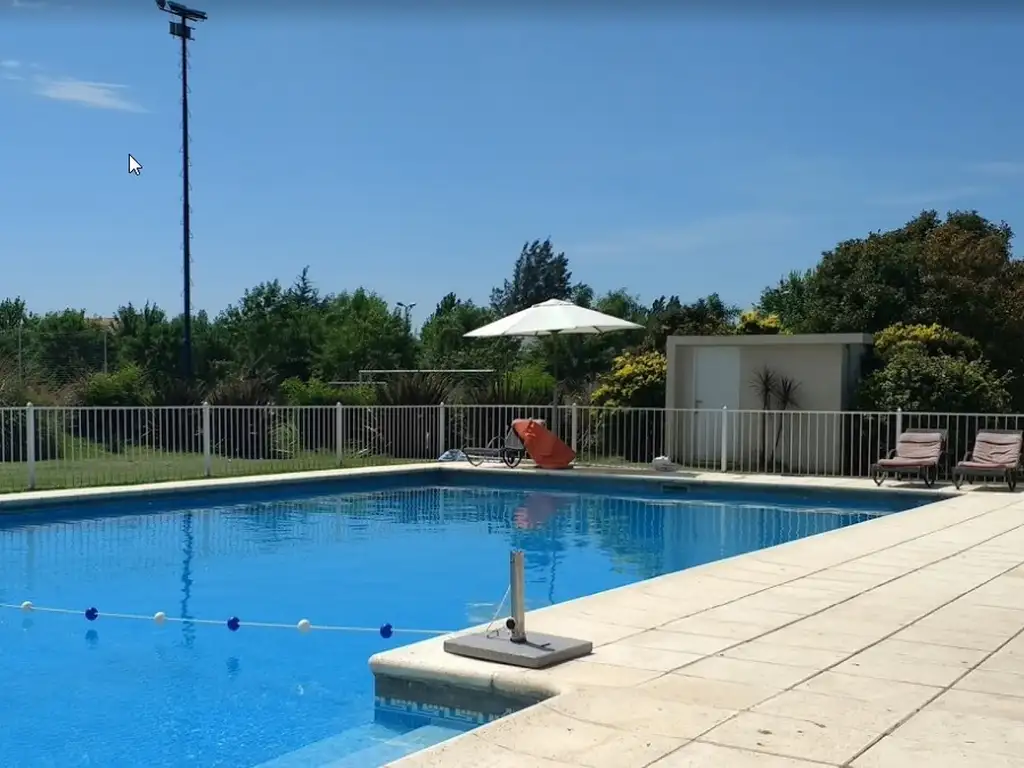 Áreas comunes piscina, juegos en Santa Ana