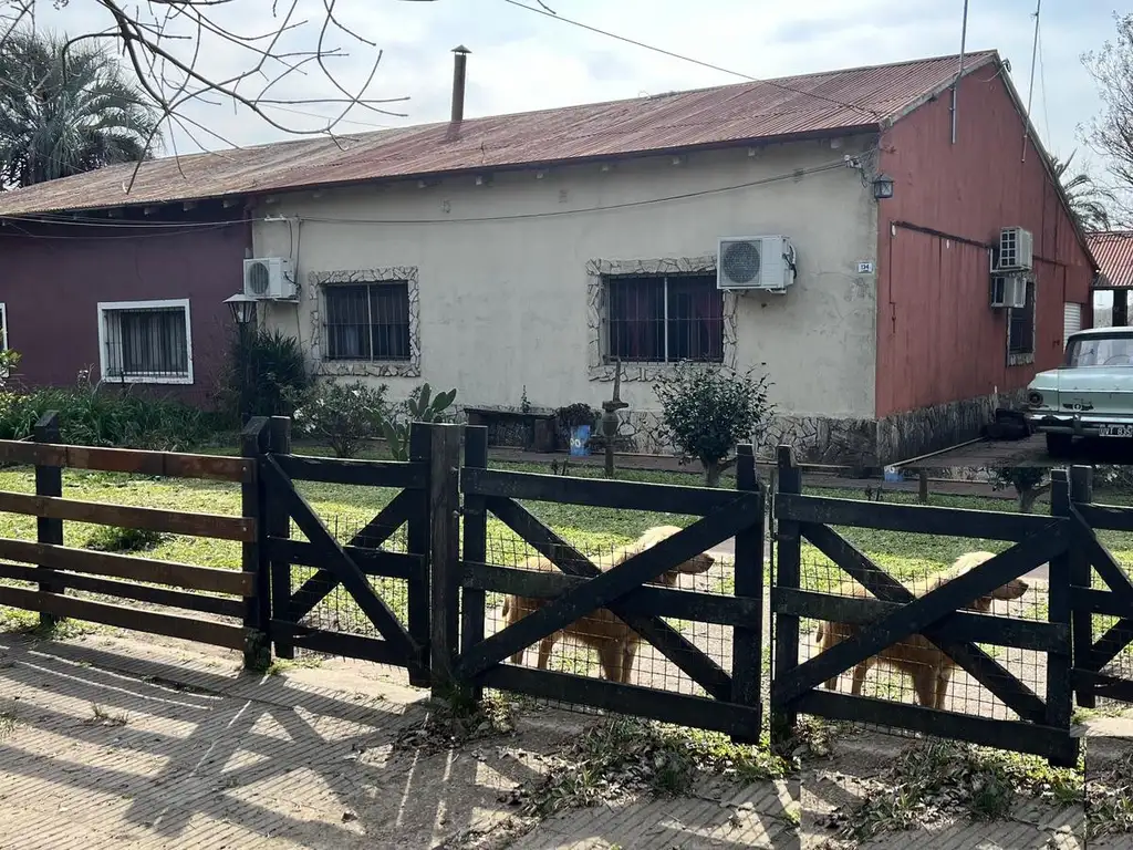 Casa en Pueblo Liebig