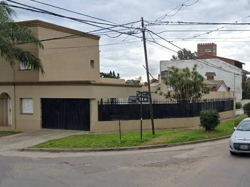 Casa 4 dormitorios en Guadalupe a 100 mts playa - Santa Fe