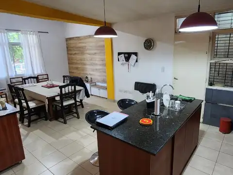 VENDO CASA EL B° SEMI PRIVADO ALTO SARMIENTO LAS HERAS