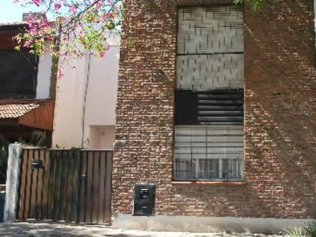 VENTA DUPLEX ROTONDA GIMENEZ  CASTELAR NORTE