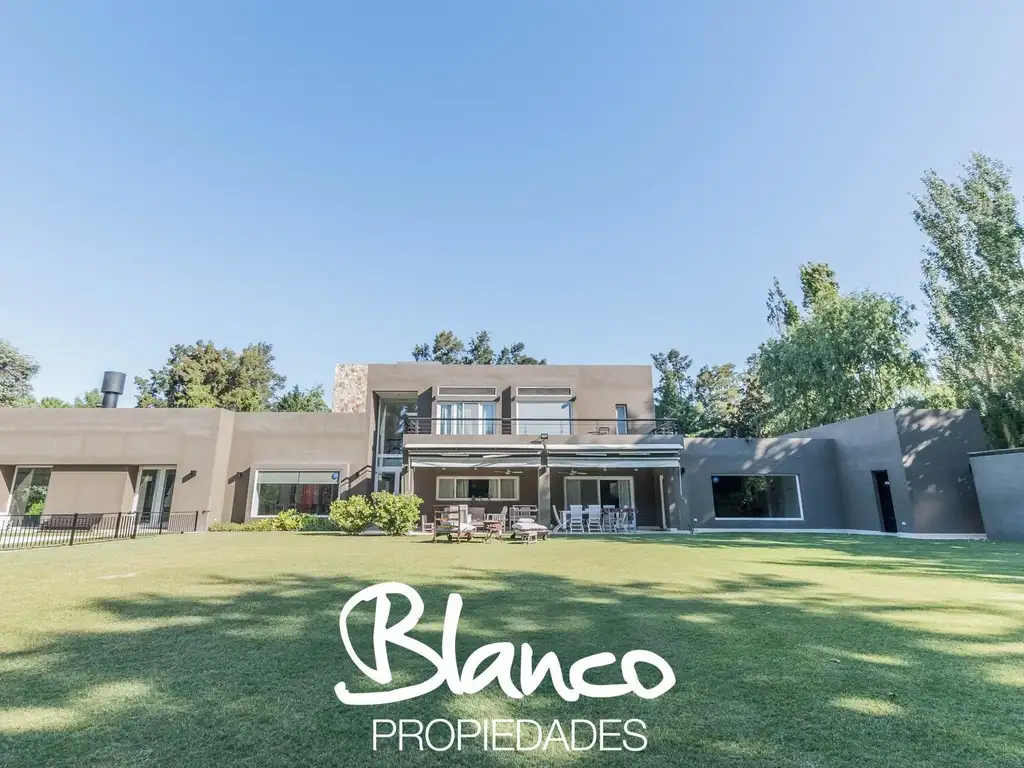 Casa  en Venta en Altos de Pilar, Pilar, G.B.A. Zona Norte