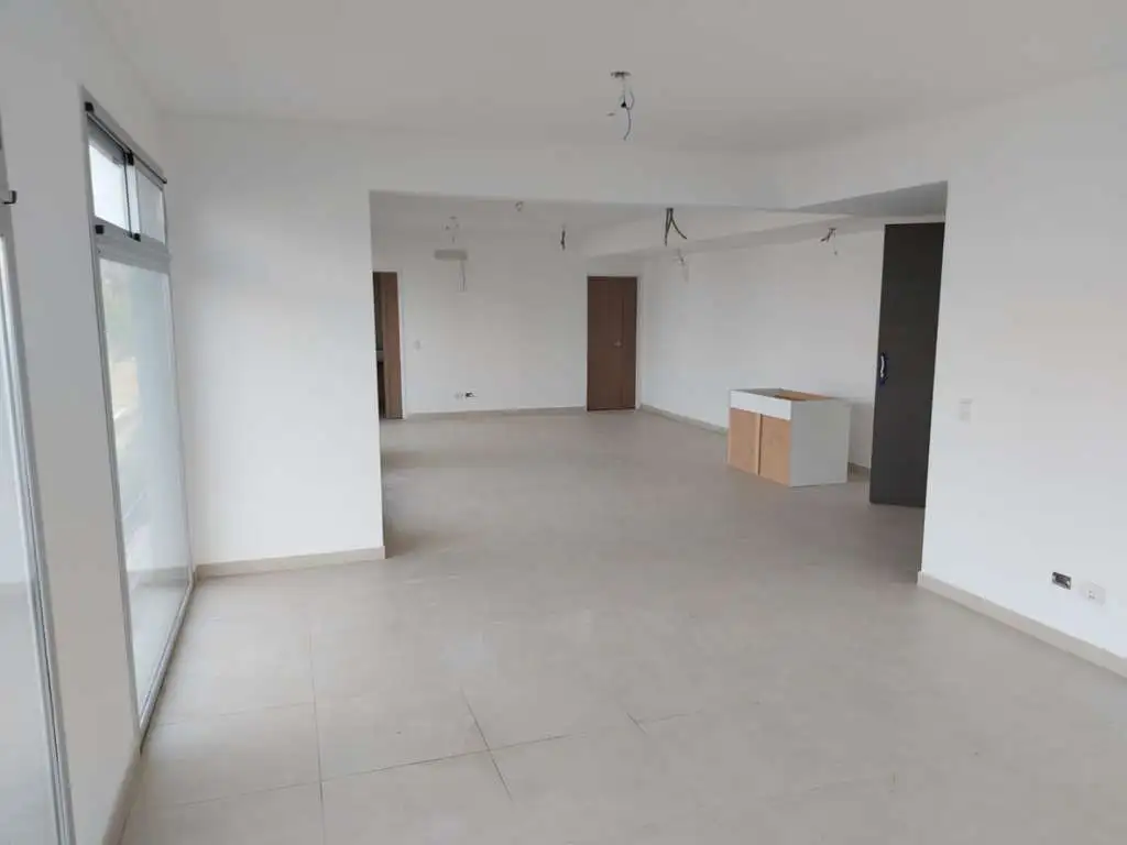 Venta de Departamento a estrenar, muy cómodo a pasos de Av. Maipú