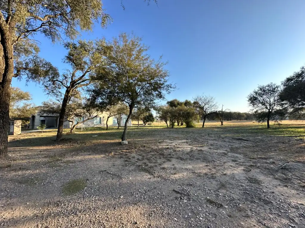 LOTE EN VENTA B° VALLE DEL GOLF