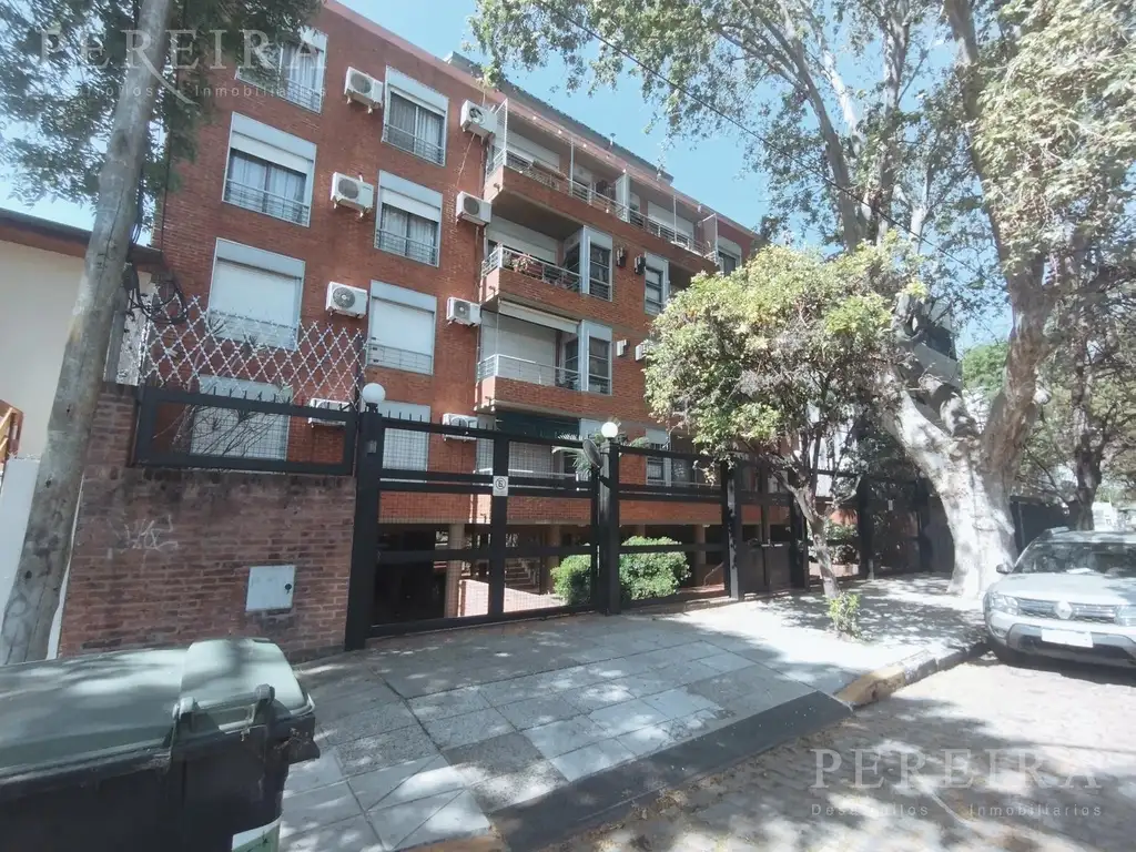 Alquiler - Departamento - 3 ambientes - San Isidro - Excelente ubicación