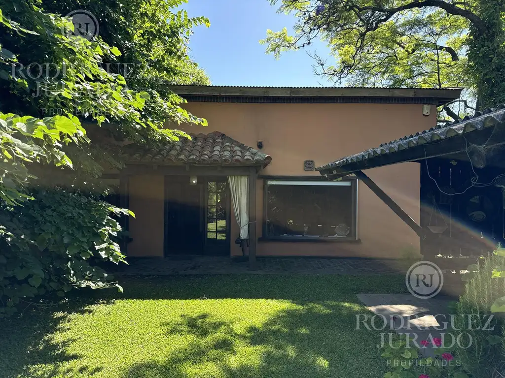 Casa de estilo campo en venta Villa Bertha - Benavidez