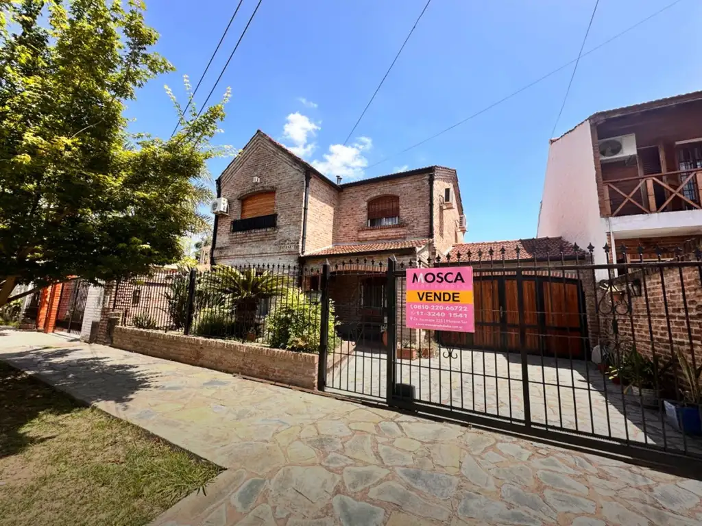 EN VENTA CALIDA Y COMODA CASA EN MORENO