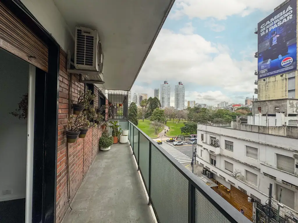 VENTA - DEPARTAMENTO - 2 AMBIENTES - BALCON AL FRENTE - PALERMO - PARQUE LAS HERAS