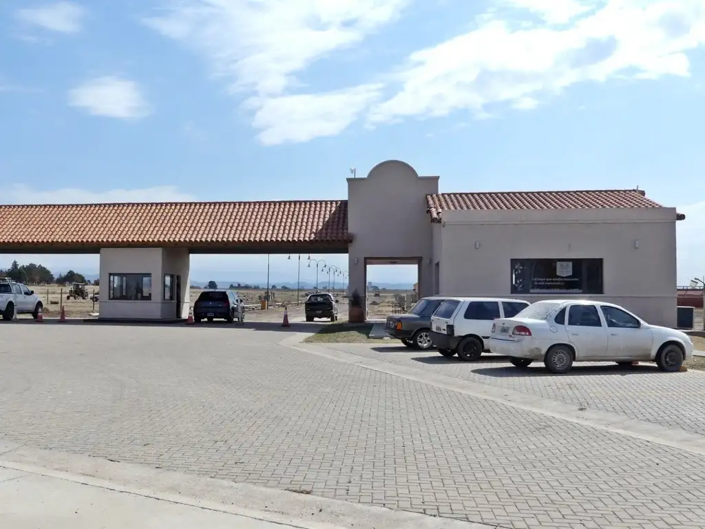 VENTA DE LOTE EN ESTANCIA SANTA LUCIA