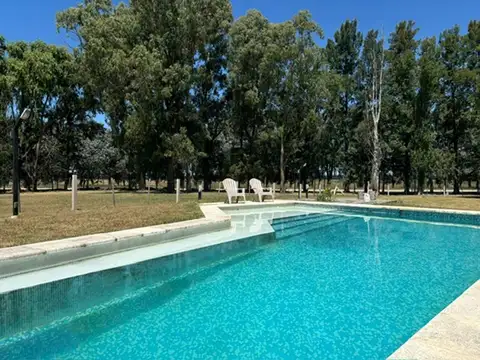 CASA EN VENTA 4 AMB HARAS DEL SUR I PILETA QUINCHO
