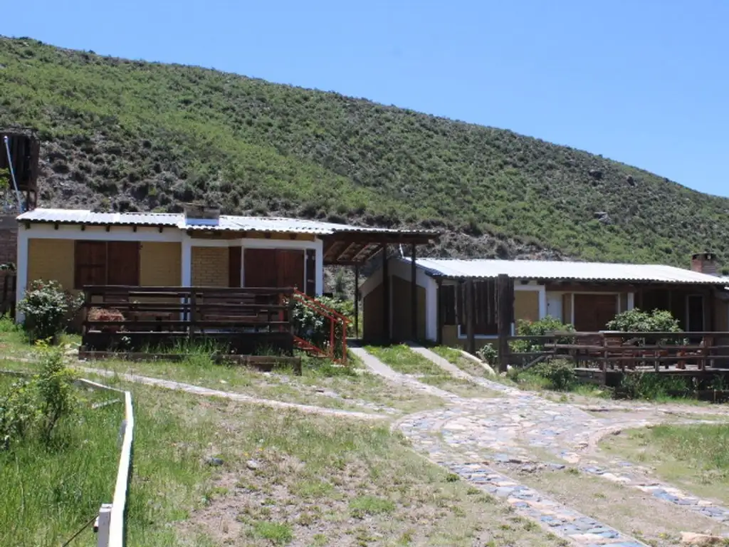 COMPLEJO DE CABAÑAS EN VENTA POTRERILLOS MENDOZA