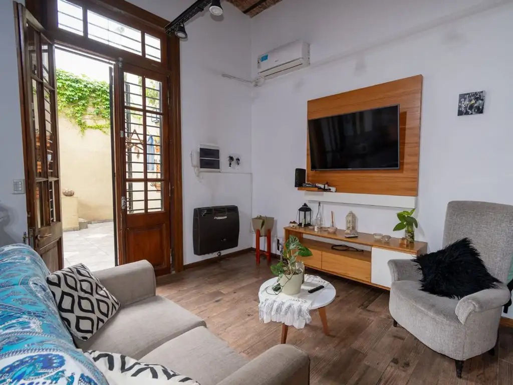 CASA DE PASILLO EN VENTA 3 DORMITORIOS ABASTO