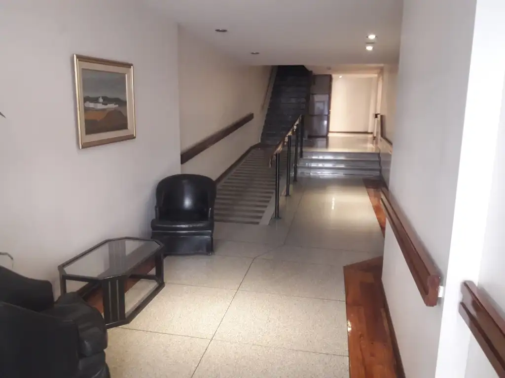 Departamento en Venta en Parque Rivadavia - 3 ambientes