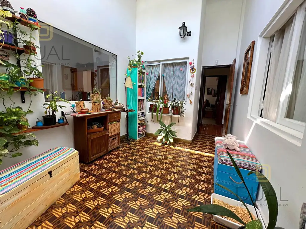 VENTA-CASA TRES DORMITORIOS-PATIO-P BULNES 6900 - Belgrano