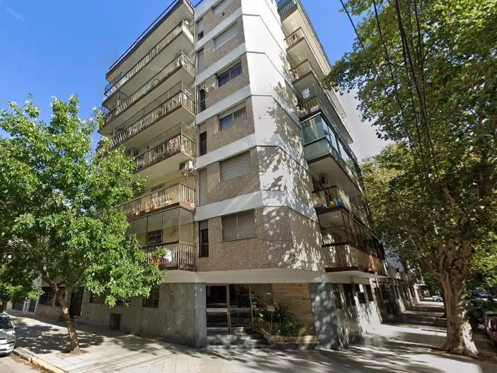 Departamento de 3 ambientes   baulera en venta, en Villa del Parque.