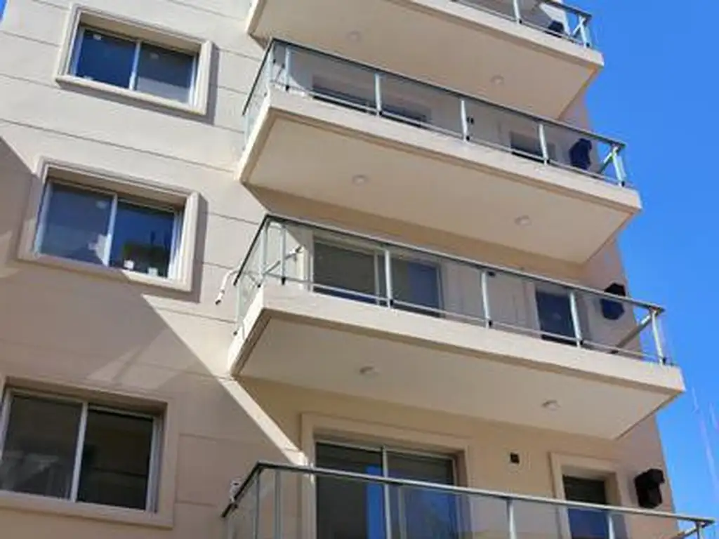 Departamento 2 amb cochera - San Fernando
