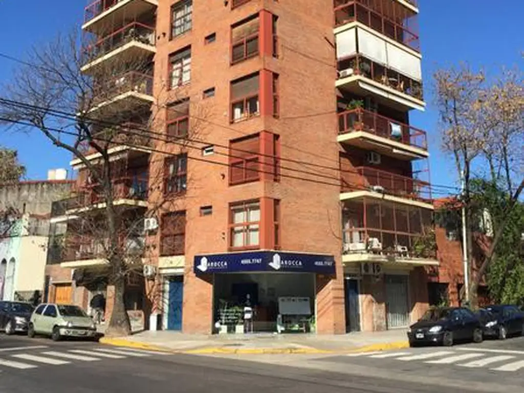 Espectacular duplex en esquina con terraza, todo externo