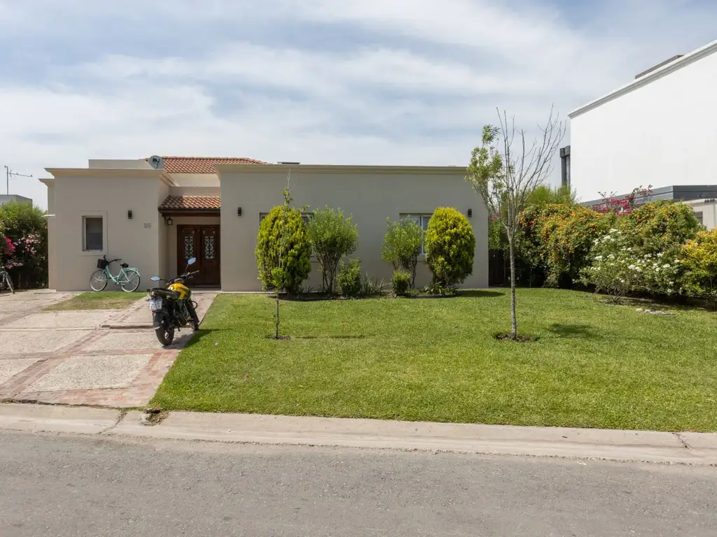 Casa en Venta en Santa Juana - Canning