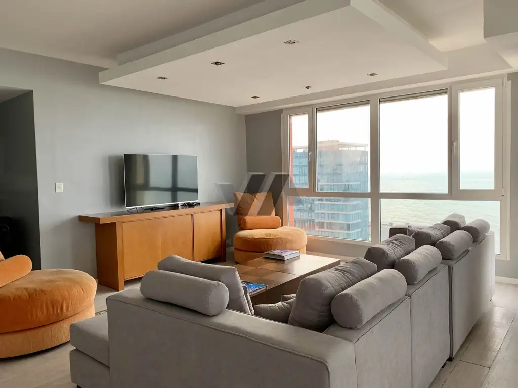 Departamento en Venta con cochera
