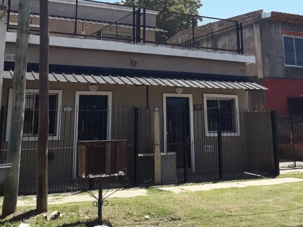 DUPLEX A LA VENTA EN BLOCK EN MALVINAS ARGENTINAS