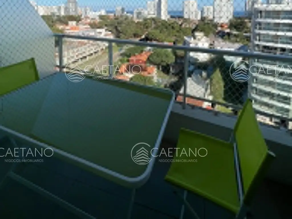 Apartamento de 3 dormitorios en Aidy Grill - Punta del Este