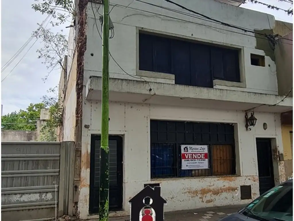 VENDO EDIFICIO: FRENTE A LA ESTACION