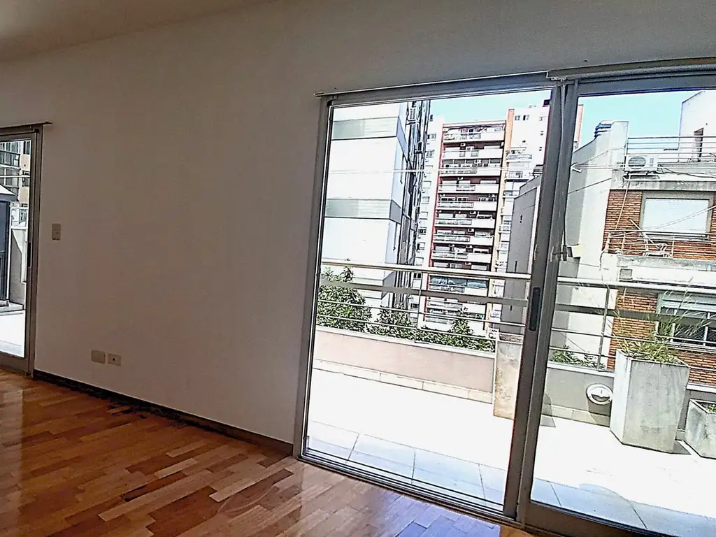 Venta - Departamento Duplex 3 Dormitorios - Cochera- Parrilla -Terraza  - Apto crédito