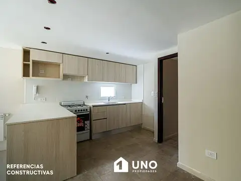 Urquiza y Pte. Roca - Amplio Dpto de 1 Dormitorio Externo.