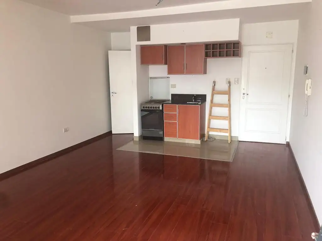 ZAPIOLA 4300 / DEPARTAMENTO EN VENTA  CON RENTA / MONOAMBIENTE CON COCHERA  / SAAVEDRA