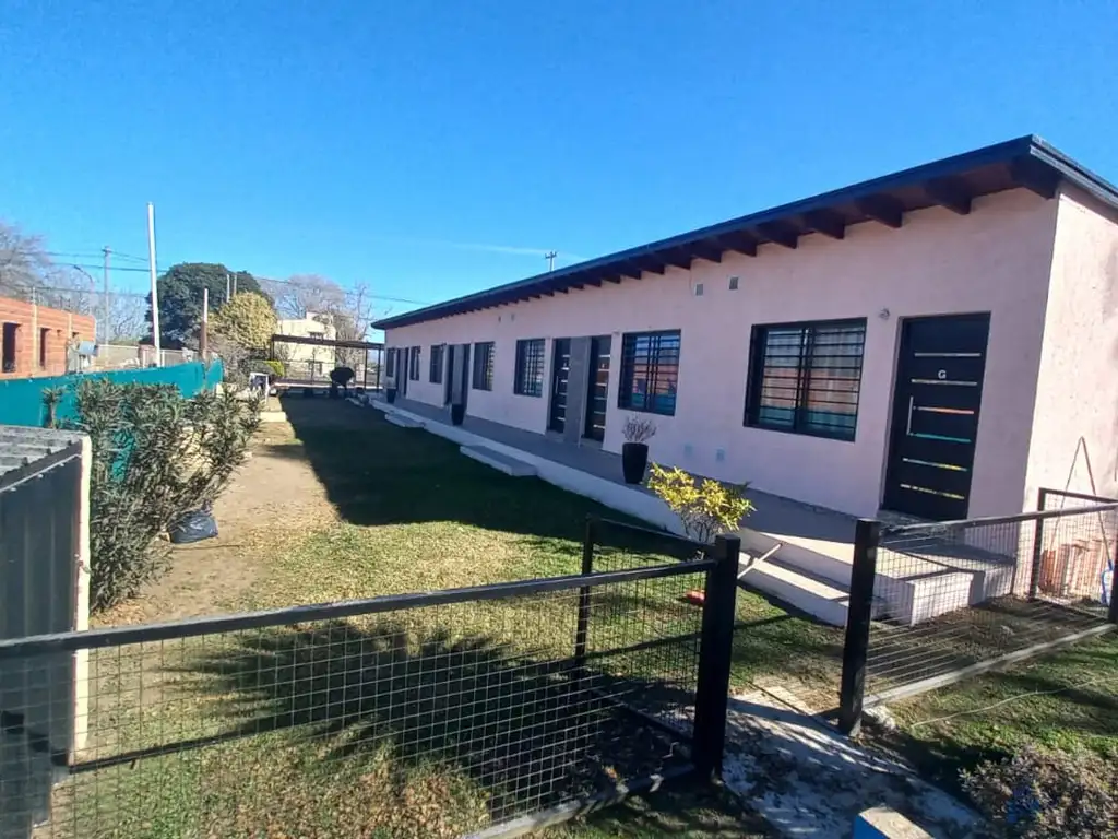 Departamento a la venta en Santa Cruz del Lago. (C331)