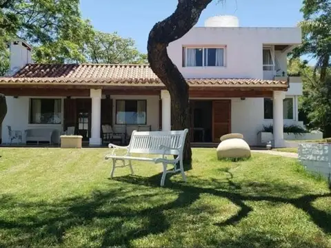 Casa de 3 dormitorios Villa Allende Golf Cordoba