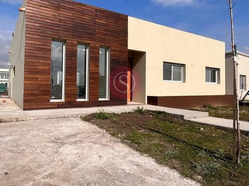 Casa en Venta en Barrio Santa Lucia, Pilar