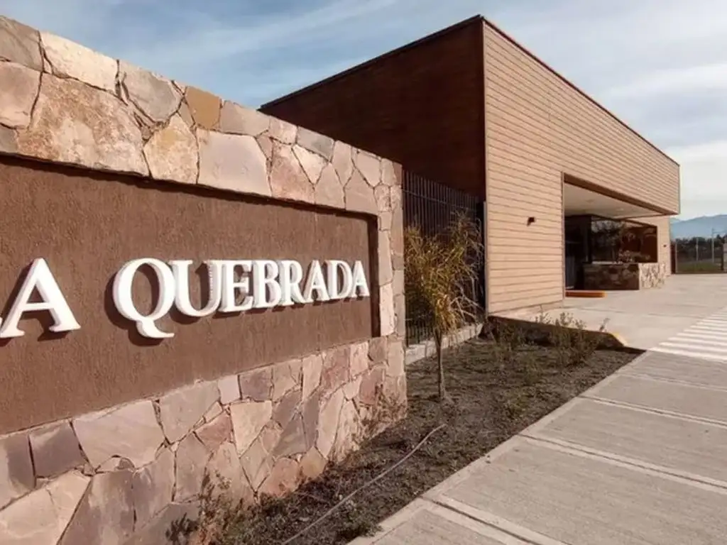 TERRENO EN VENTA B° LA QUEBRADA RUTA 60 LUJAN