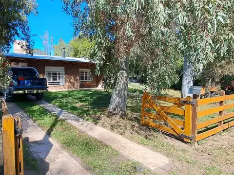 VENTA CASA DOS DORMITORIOS SAUCE GRANDE MAS LOTE