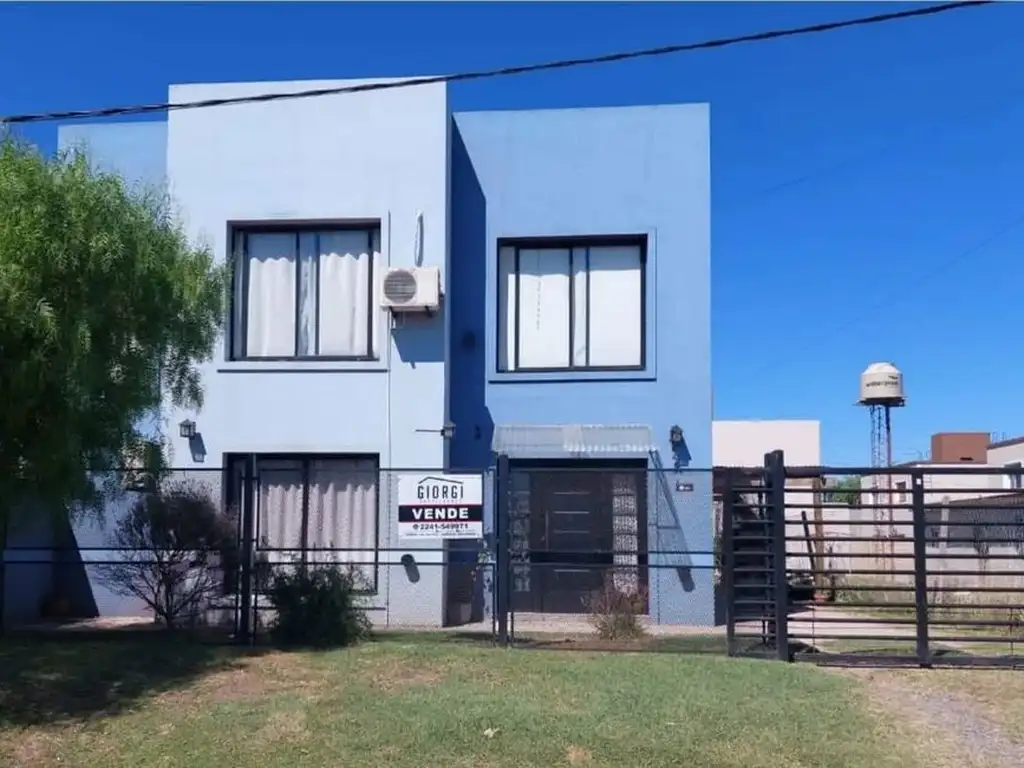 Casa en venta en calle 30 e/ 31 y 33 Gral. Belgrano