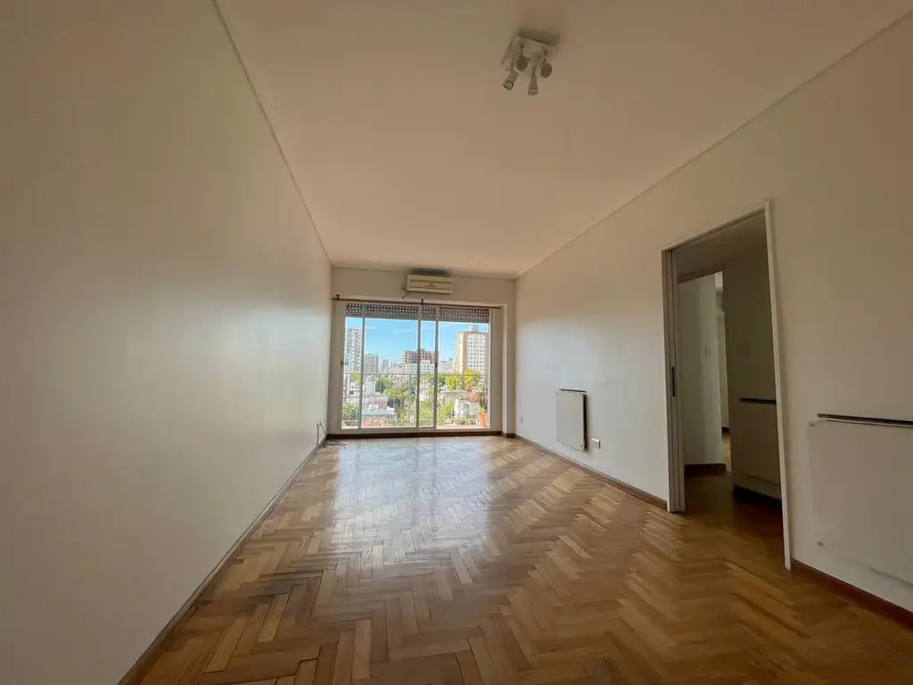 Departamento de 3 ambientes en Belgrano R. Muy luminoso. Para vivirlo   57,58 m² Totales