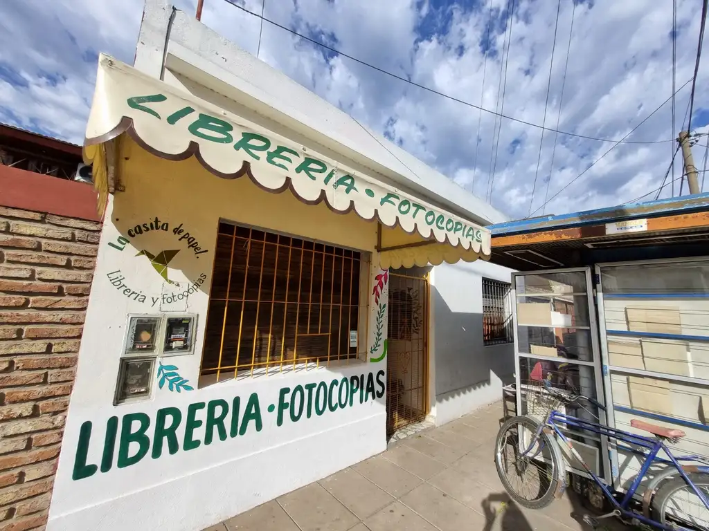 CASA  3 AMB LIBERTAD MUY BUENA UBICACIÓN