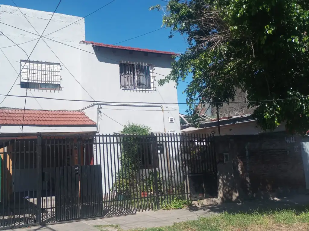 Departamento PH  en Venta en Billinghurst, San Martin, G.B.A. Zona Norte