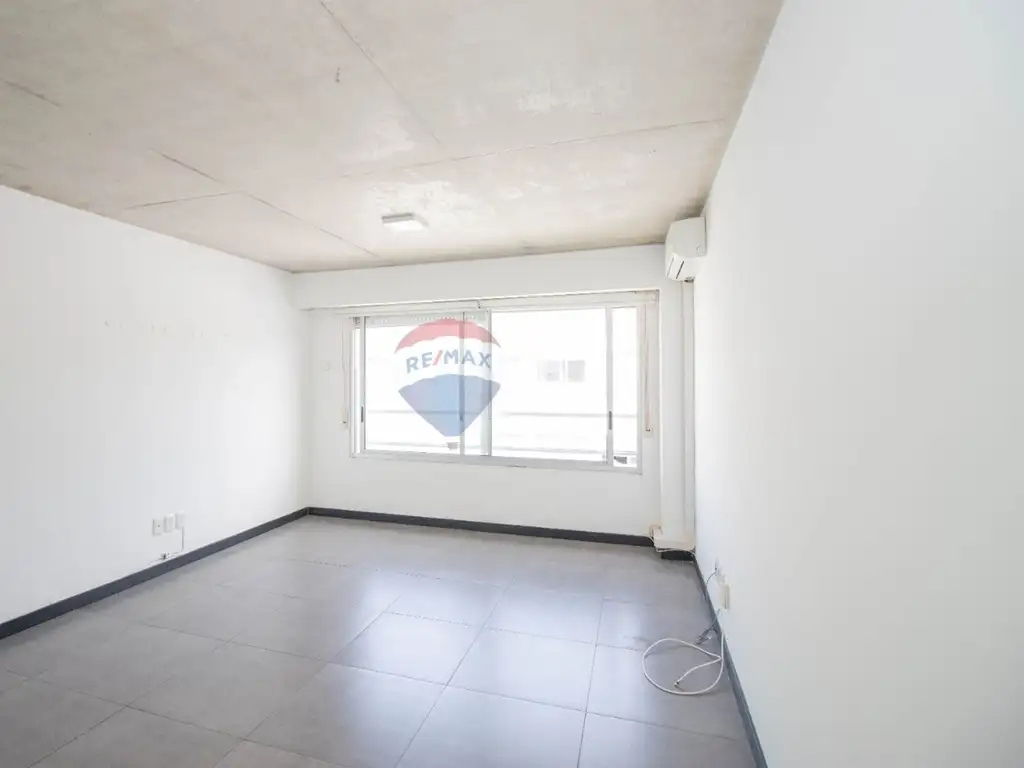 Venta apartamento pocitos con parrillero