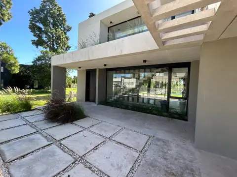 Casa en Venta en Greenville Polo & Resort - 3 dormitorios