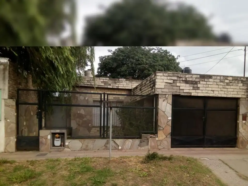 VENTA DE CASA EN FRAY LUIS BELTRAN