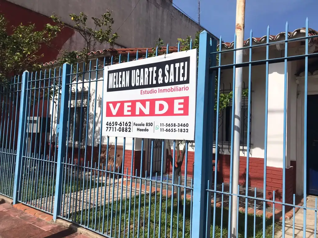 CASA DE 4 AMBIENTES - LOTE 200 M2 - APTO CREDITO HIPOTECARIO