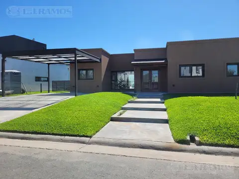 Casa - En Venta - Escobar - Haras Santa Maria - Molino - FM - USD 239.000 - interno - Foto 0