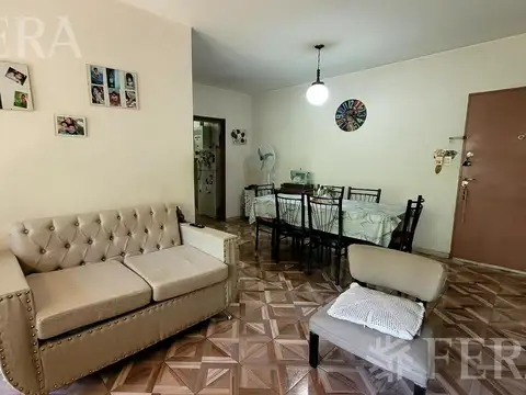 Venta departamento 4 ambientes con cochera y balcón  en Villa Celina - La Matanza