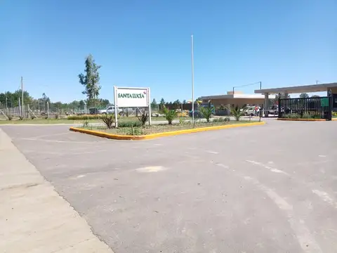Hermoso terreno interno en Santa Lucia - Foto 0