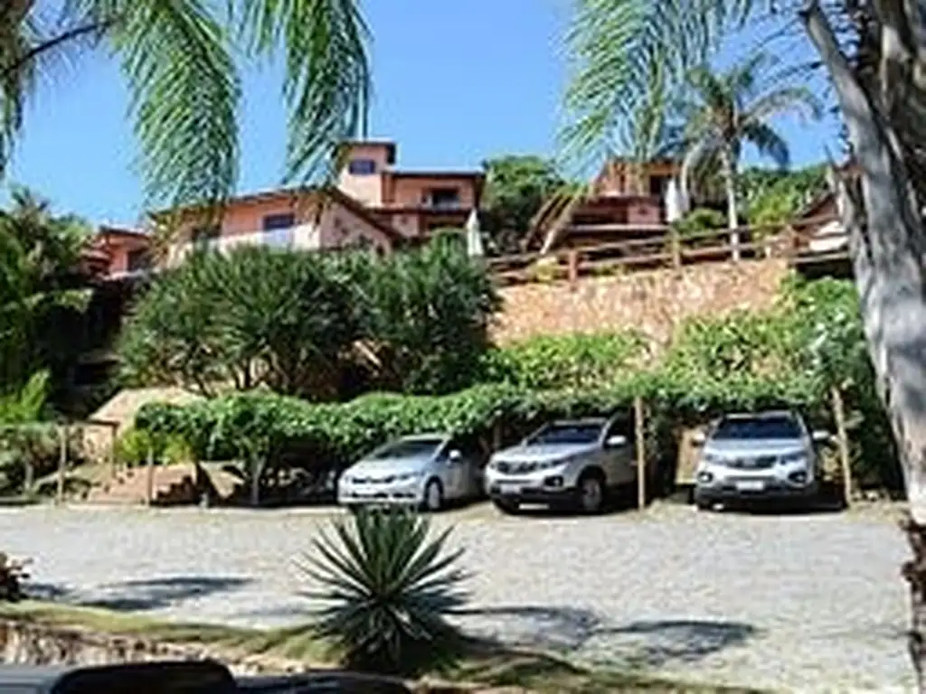 EXCELENTE BUZIOS POSADA EN PLAYA JOAHO FERNANDEZ 34 HABITACIONES BAÑO PRIVADO