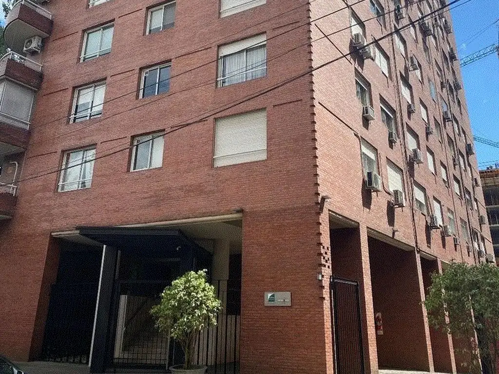 Juan Francisco Seguí 4700 Palermo - Torre Jardines del Rosedal - 3 amb. 105 m2