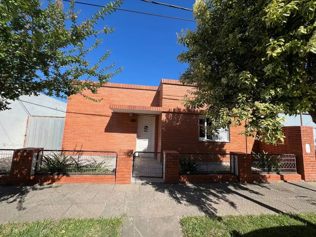 CASA EN SAN JERONIMO NORTE