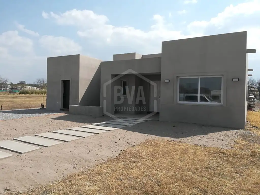 : : VENTA : : Casa a estrenar en Jardines de San Lorenzo