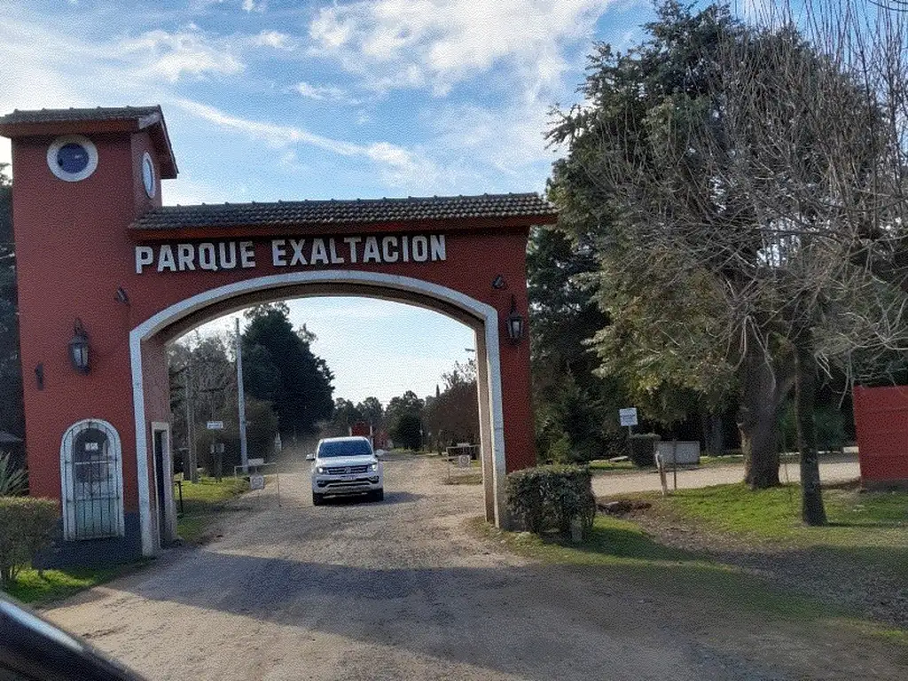 SE VENDE TRES LOTES EN EXALTACIÓN DE LA CRUZ DE 800 M2 C/U, ESCRITURADOS